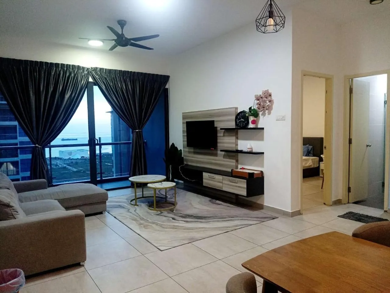 Atlantis Two Bedroom 4 - 10 Pax Malacca